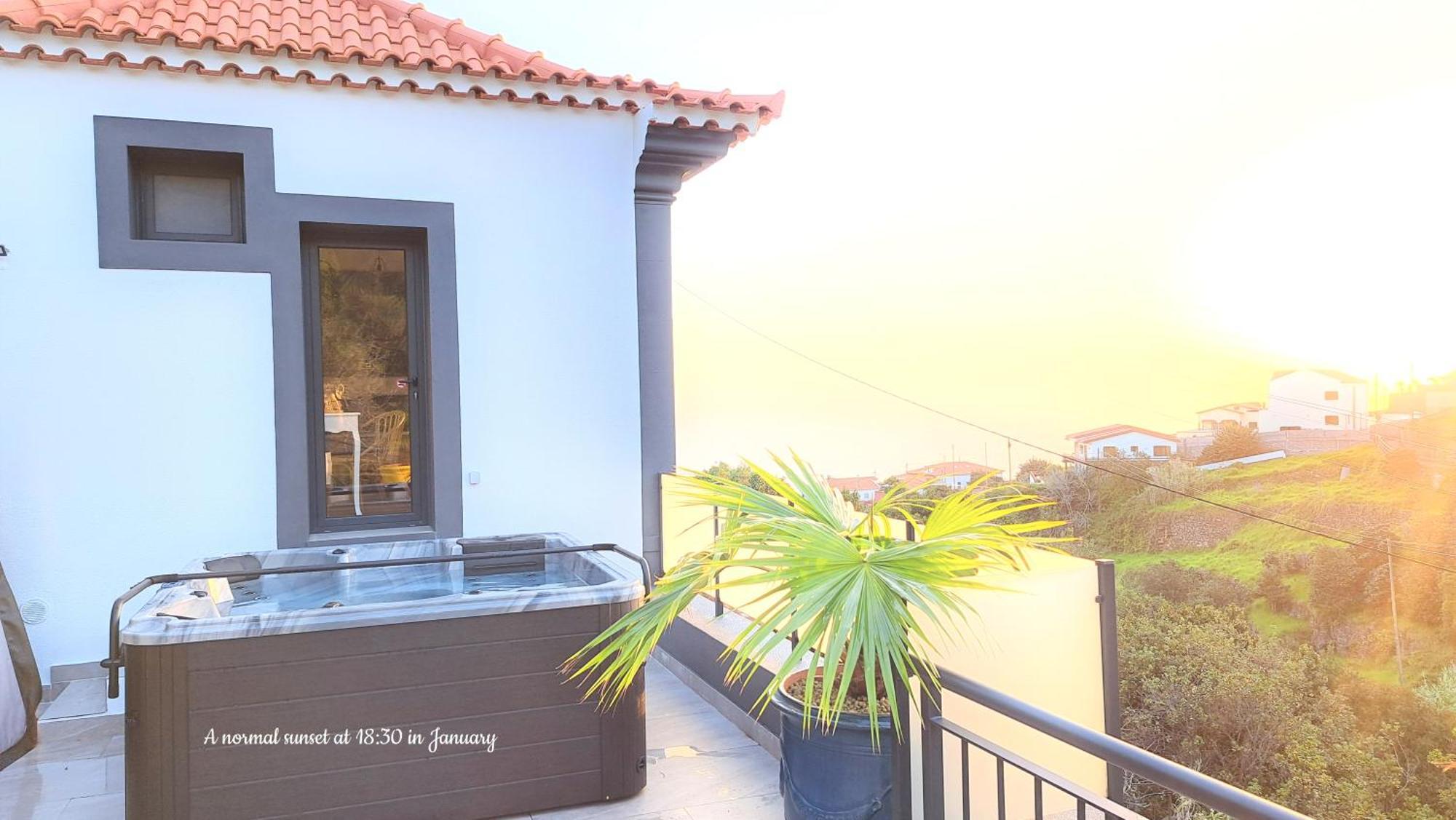 Espirito Do Mar - Premium Villa With Jacuzzi Estreito Da Calheta Ngoại thất bức ảnh
